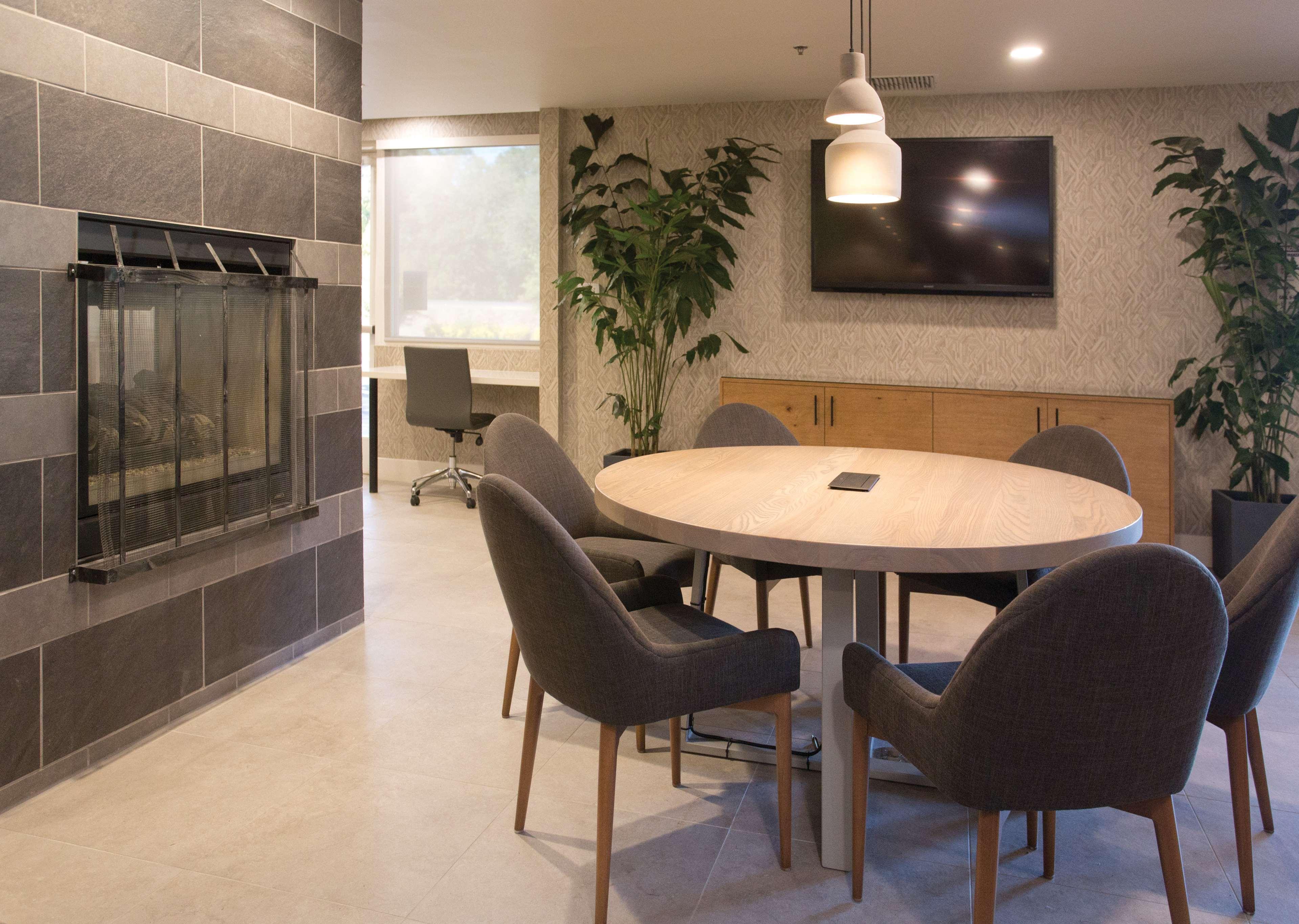 מלון Doubletree By Hilton Chico, Ca מראה חיצוני תמונה